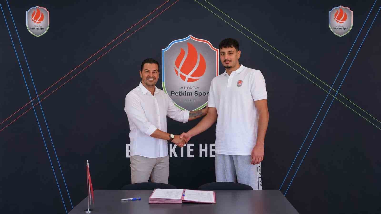 Aliağa Petkimspor, Bursasporlu Pivot Osman Nurveren'i Transfer Ettirdi