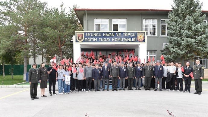 Erzincan Fen Lisesi Öğrencileri, Askeri Personel ve Gazilerle Buluştu