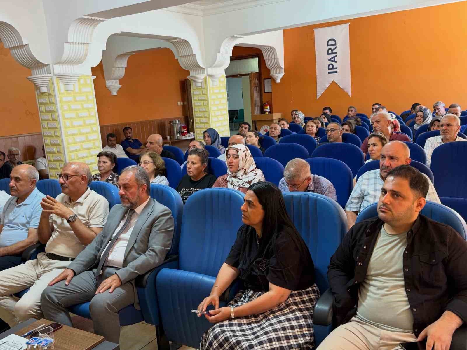 Elazığ'da Kamu Personeline Madde Bağımlılığı Farkındalık Eğitimi Yapıldı