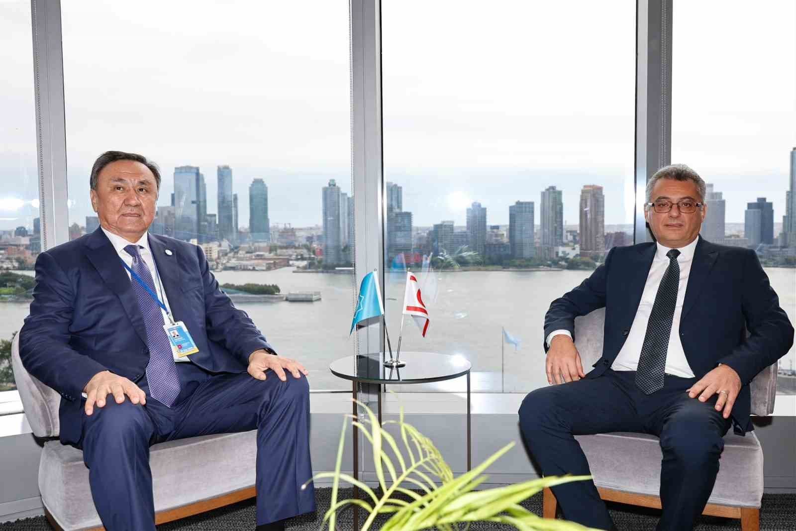 KKTC Cumhurbaşkanı Erhürman, New York'ta TDT Genel Sekreteri Ömüraliyev ile Buluştu