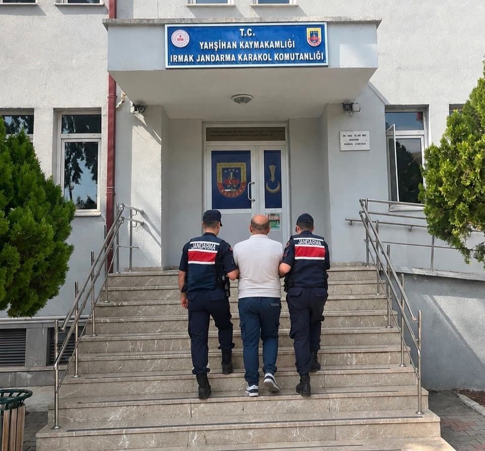 Kırıkkale'de Kesinleşmiş Hapis Cezasıyla Aranan Hükümlü Jandarma Tarafından Yakalandı
