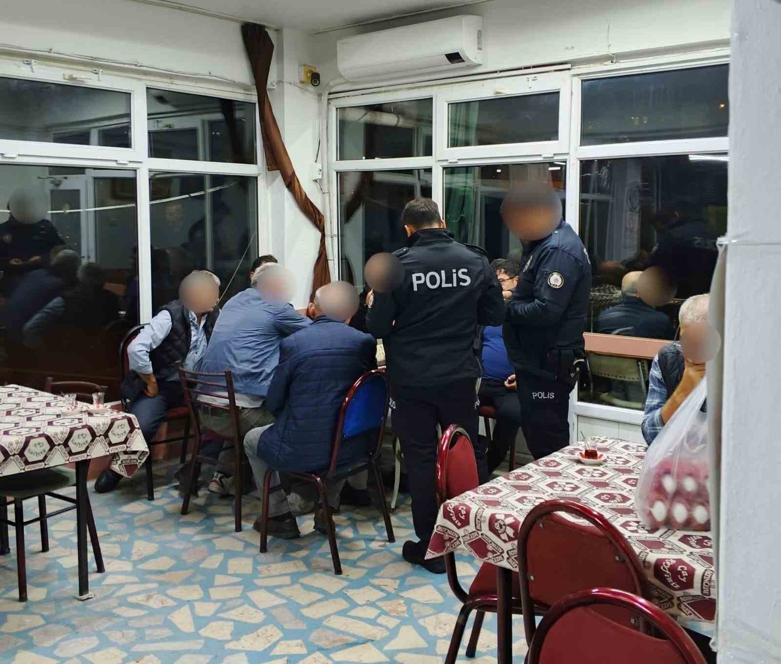 Bursa Yıldırım'da Yoğun Güvenlik Operasyonu: 300 Polis Personeliyle İşletmeler Denetlendi