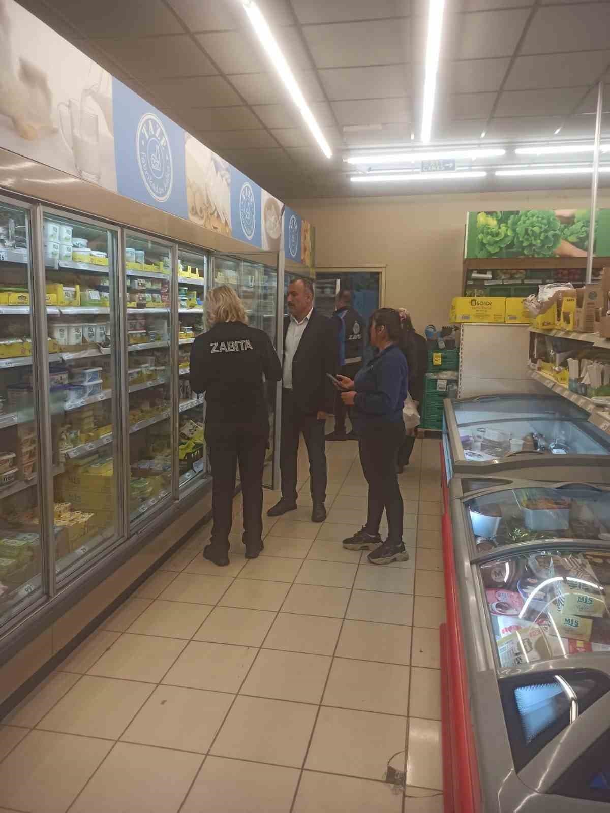 Bilecik Osmaneli'de Zincir Marketlerde Fiyat ve Hijyen Kontrolü Yapıldı