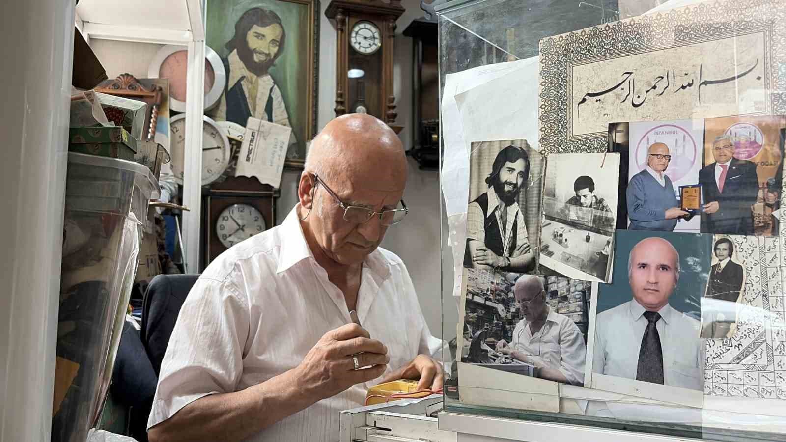 68 Yıllık Tecrübe: Kırklareli'de Tarihi Saat Ustası Mehmet Emin