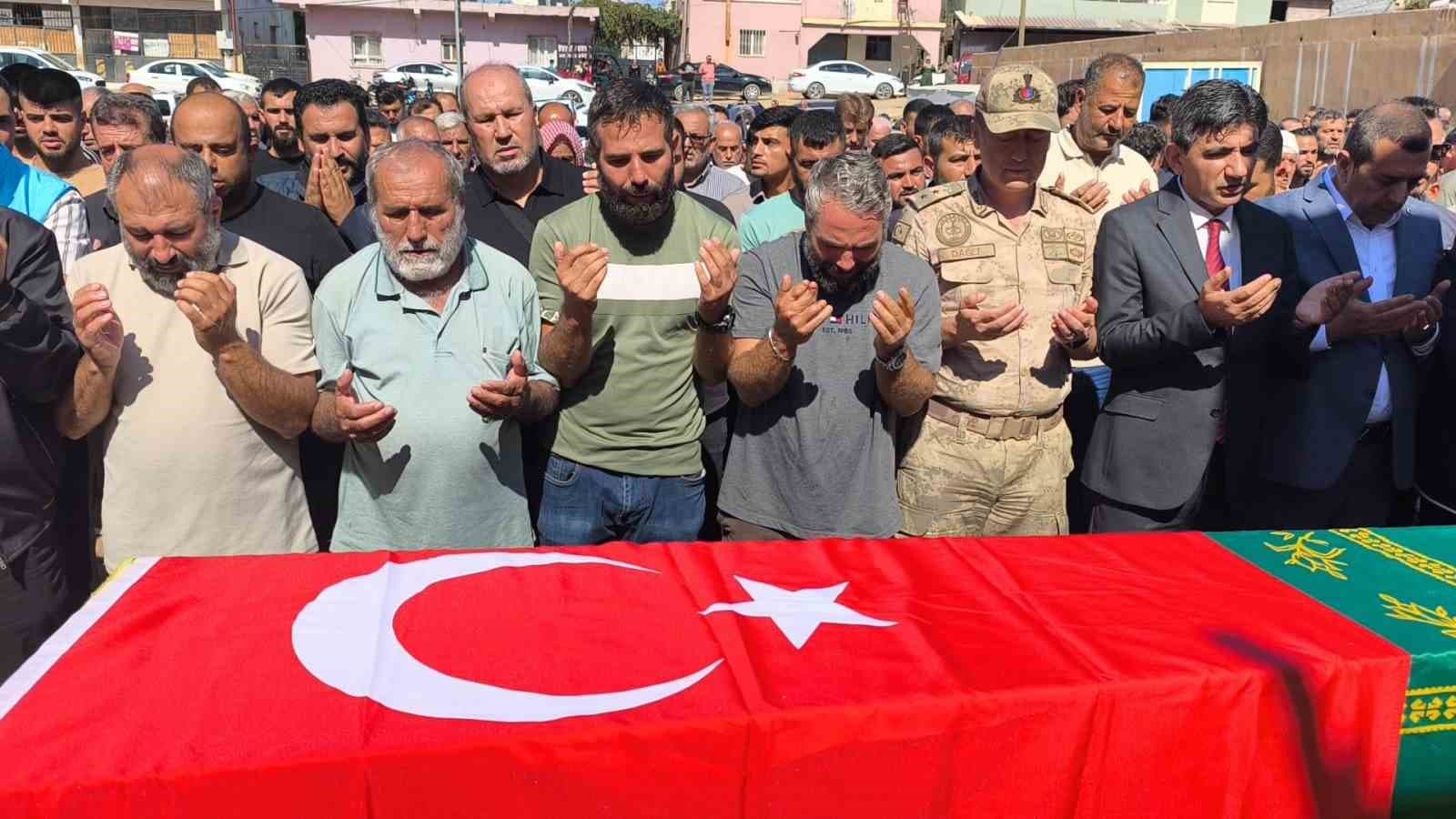 KTKC Girne Açıkları'nda Batan Gemideki Mahmut Demir'in Cenazesi Hatay'a Gönderildi
