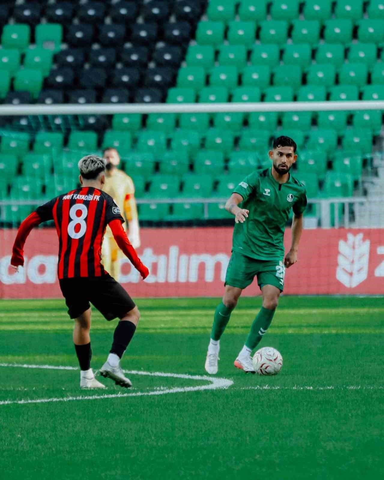Ziraat Türkiye Kupası 2. Tur: Sakaryaspor, Arit Kayadibispor'u 2-0 Devirdi