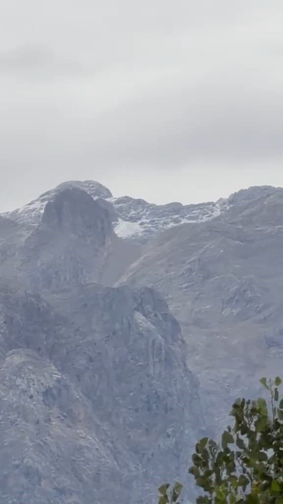 Tunceli'de Mevsimin İlk Karı Yüksek Rakımlı Alanlara Düştü