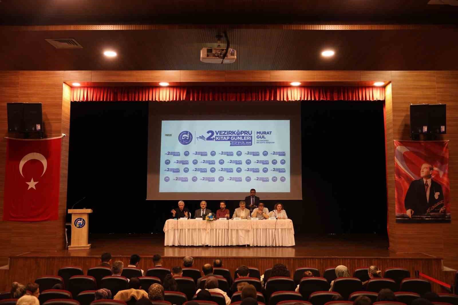 Vezirköprü'de Eğitim ve Edebiyat Buluşması: 2. Kitap Günleri Gerçekleşti
