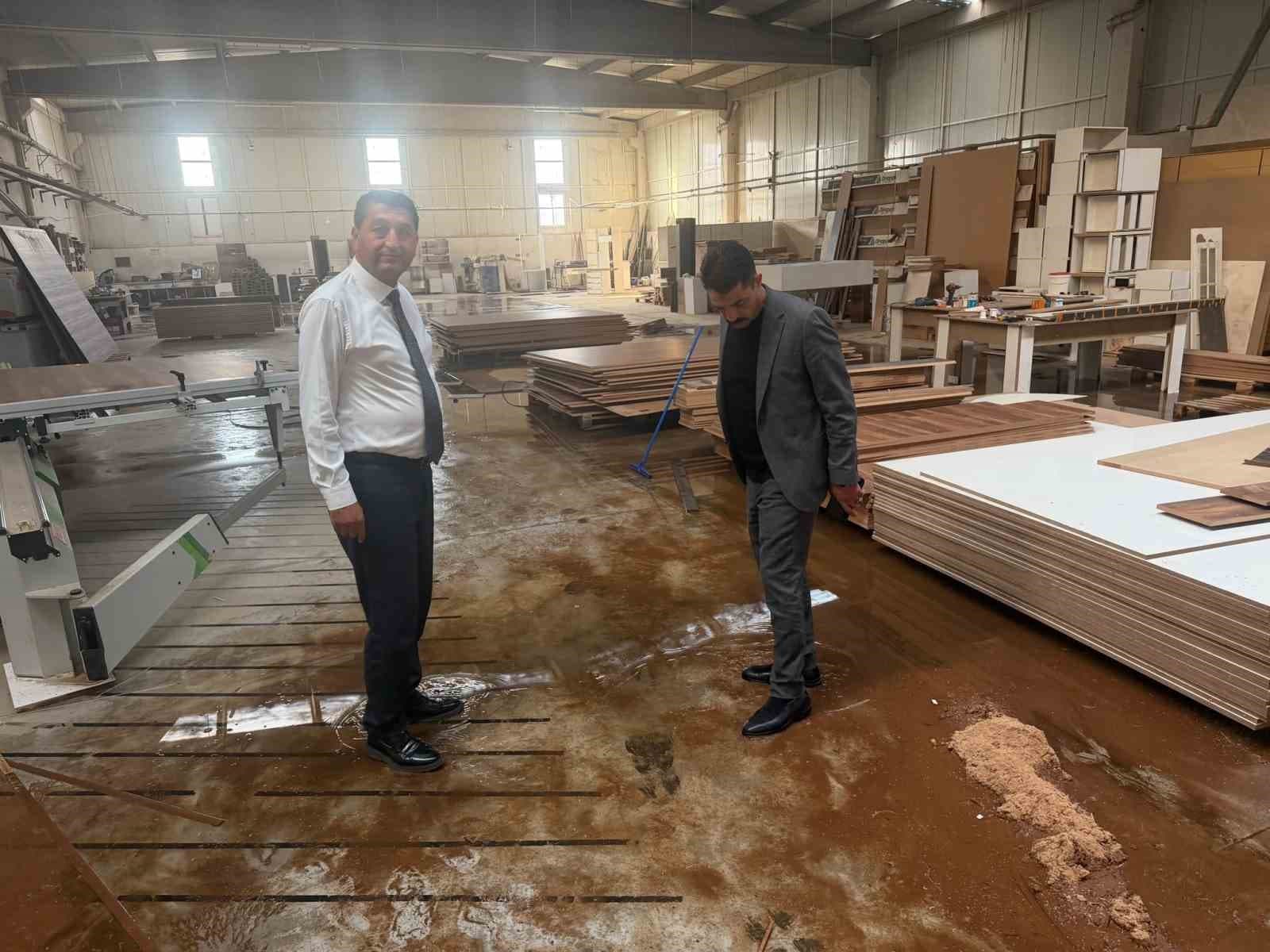 MTSO Başkan Adayı Boyraz, Fırtınadan Etkilenen OSB Fabrikalarını Ziyaret Etti