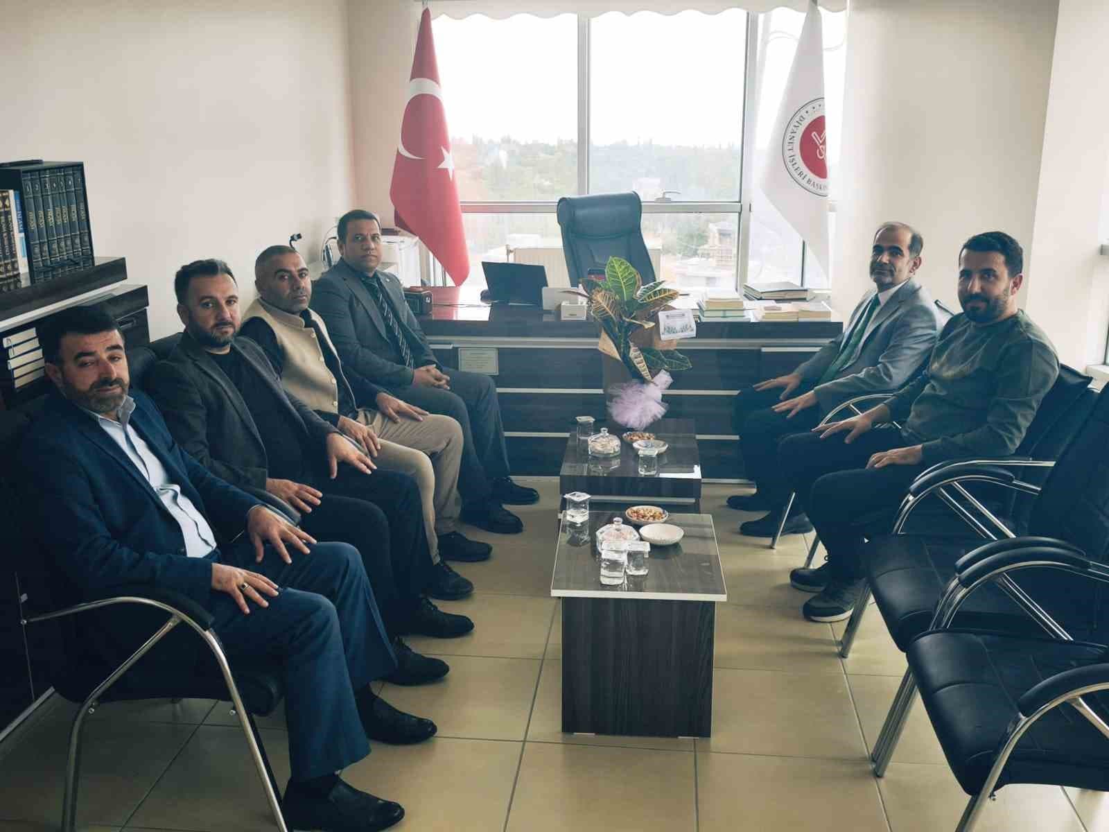Nüfus Müdürlüğü Personeli, Din Görevlileri Haftası İçin Müftülüğe Ziyaret Etti
