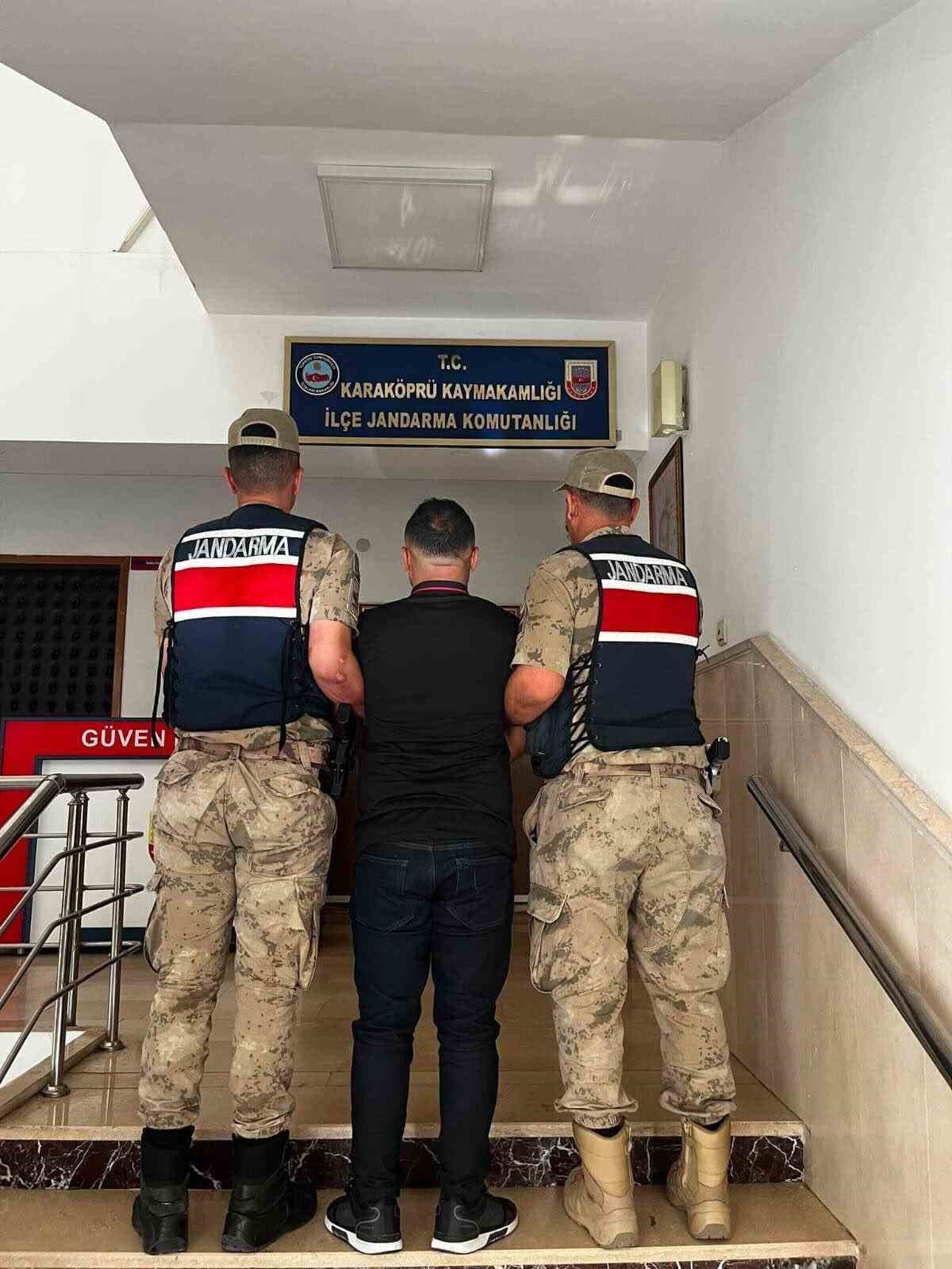Dolandırıcılık Suçundan Aranan Şahıs Şanlıurfa'da Yakalandı