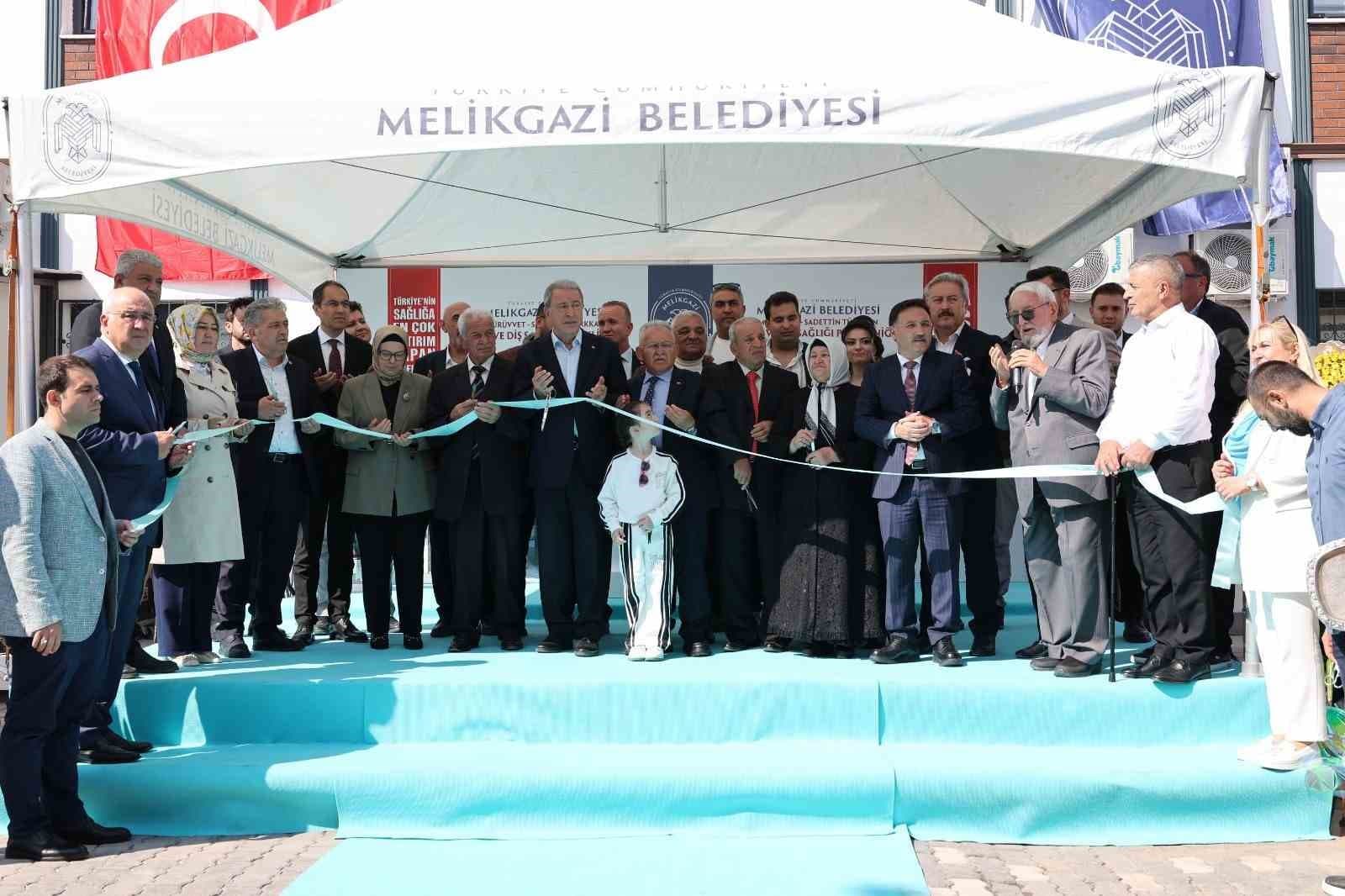 Melikgazi'de Yeni Ağız ve Diş Sağlığı Polikliniği Hizmete Açıldı