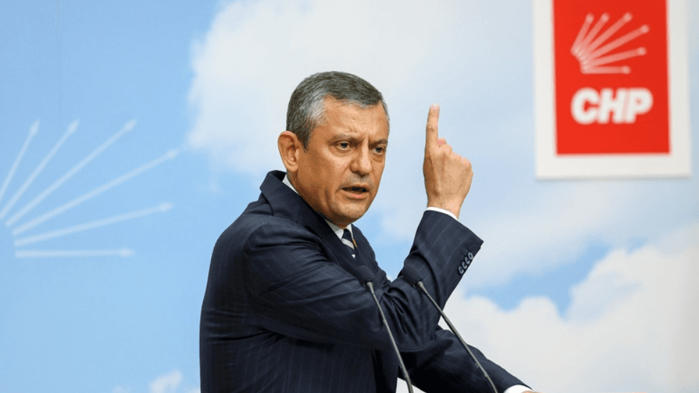 CHP'DE TARİHİ KOPUŞ