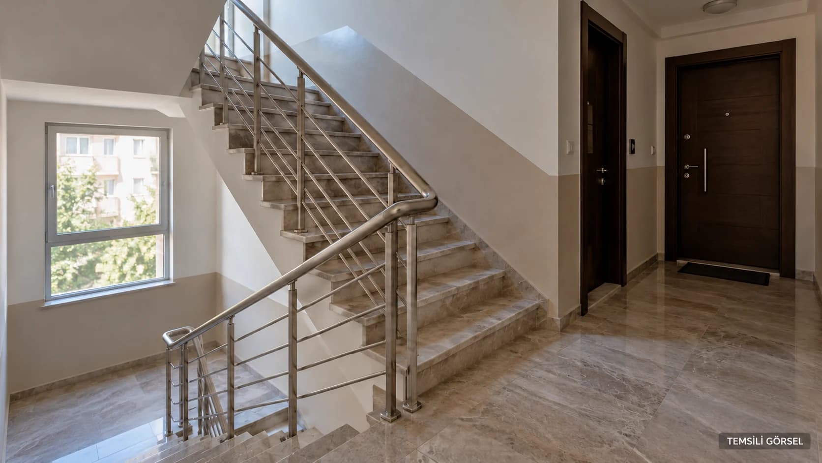 Şişli’de apartman boşluğuna düşen kadının ölümüyle ilgili 2 şüpheli gözaltına alındı