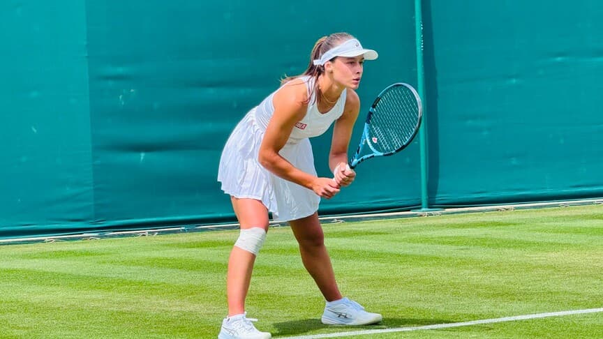 Zeynep Sönmez Wimbledon'da İlk Turu Geçti