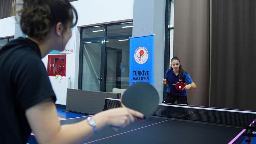 Şafaktepe ve Lider Engelliler, masa tenisinde olimpiyat hedeflerine odaklandı