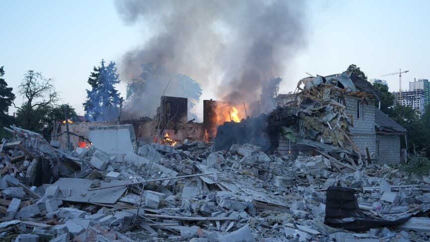 Kiev'in Hava Saldırısı Altında Olduğu Bildirildi