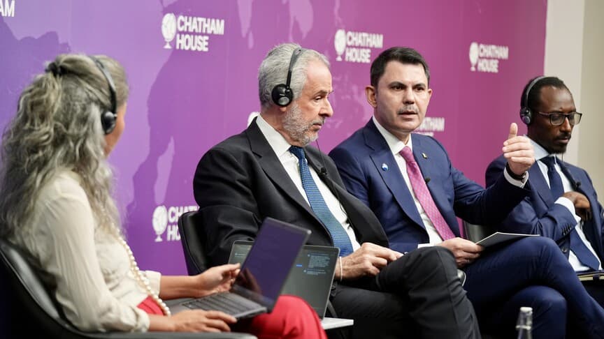 Bakan Kurum, Chatham House'da Konuşma Yaptı