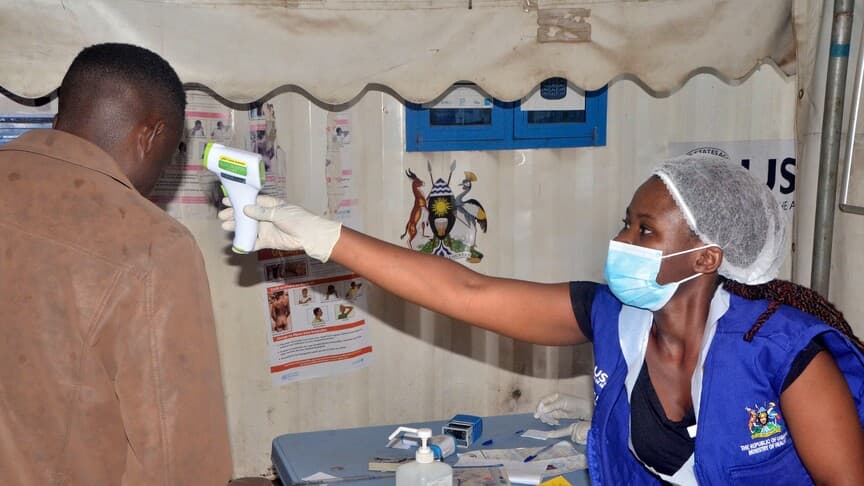 Uganda'da Ebola'nın Kökünün Kazındığına Dair 42 Günlük İzleme Süreci Başlıyor