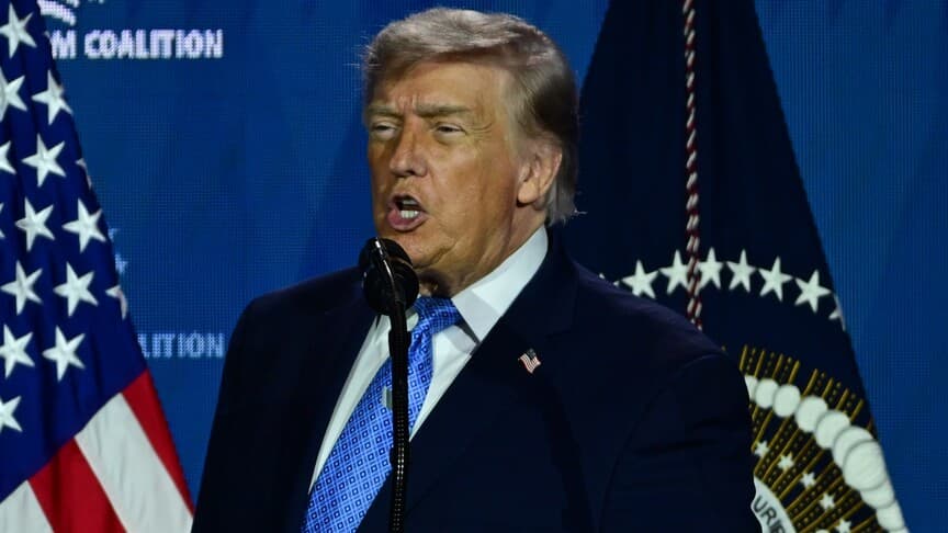 Trump: İran'a Cenaze Töreni Nedeniyle Bir Hafta İzin Verdik