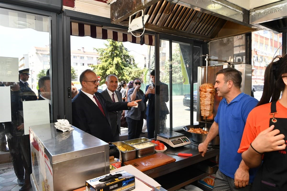 Ankara Valisi Yakup Canbolat, Sincan'da Yatırım ve Proje Görüşmeleri Yaptı