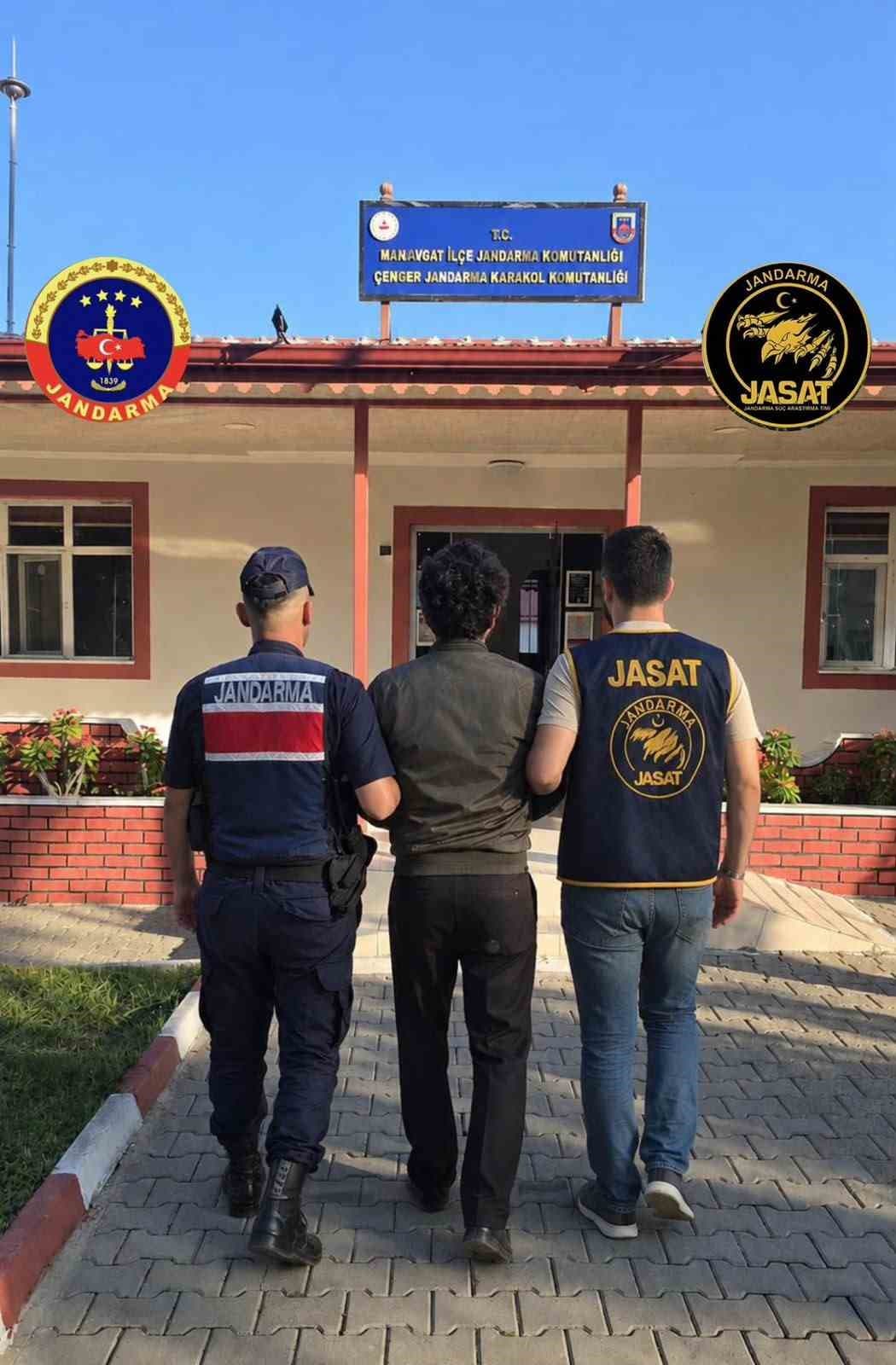 Antalya'da Kesinleşmiş 20 Yıl Hapis Cezası Bulunan Şahıs Yakalandı