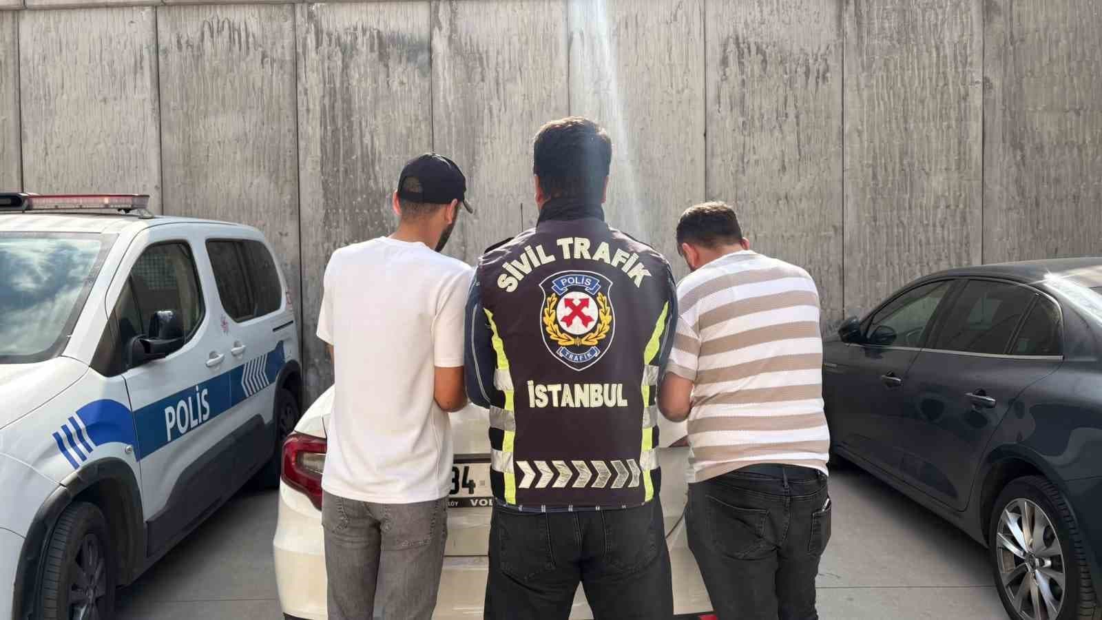 Esenyurt'ta Saldırı Amaçlı Takipte Bulunan Kişiler Yakalandı