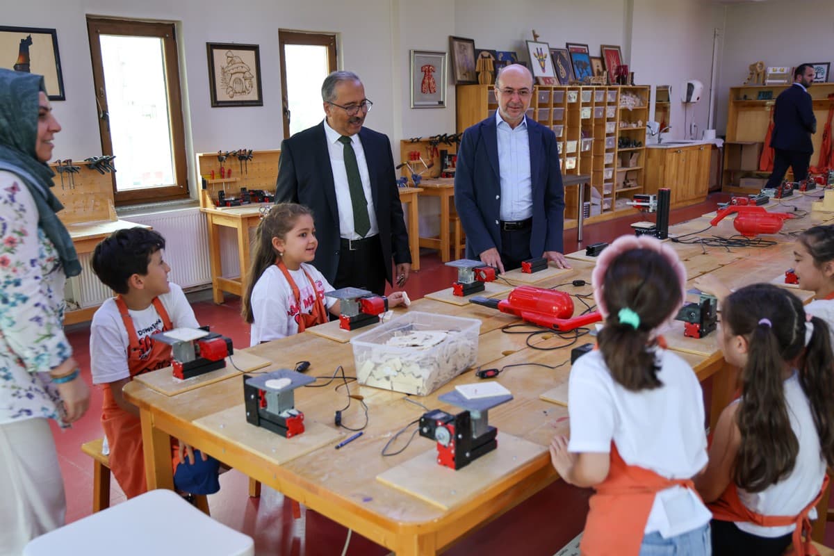 Selçuklu Belediyesi’nden Çocuk Gelişimi İçin Çeşitli Girişimler: Başkan Pekyatırmacı Eğitim Vurgusu