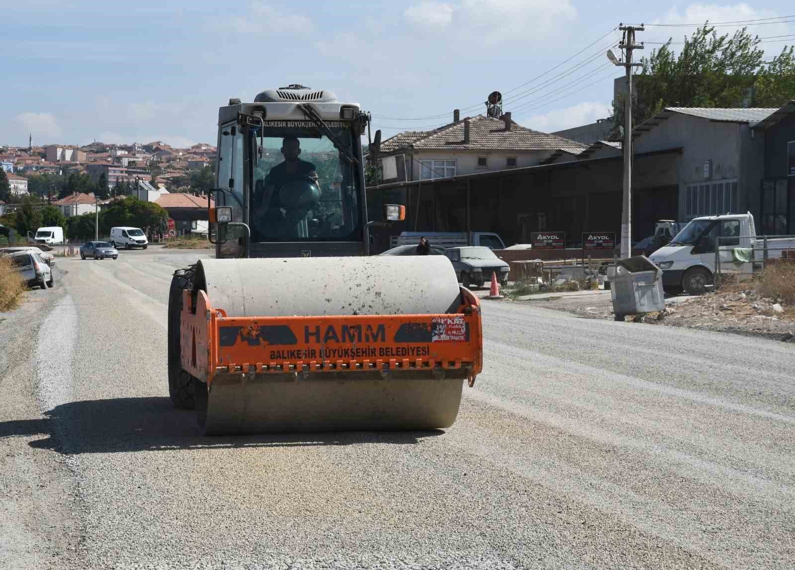 Ahmet Akın, Savaştepe Sanayi Sitesi Yolu Projesini Tamamladı