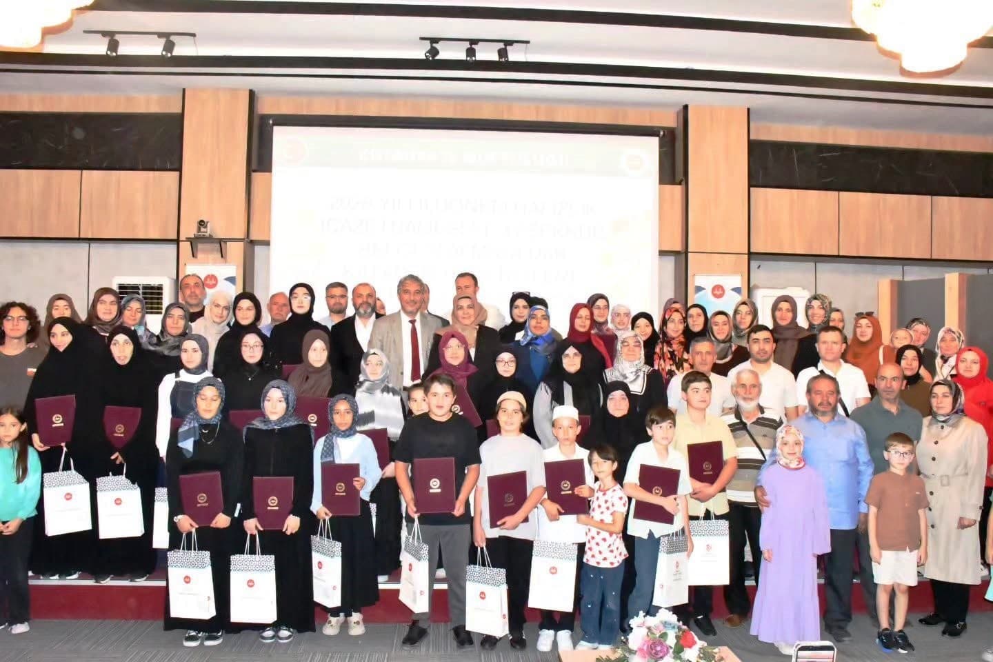 Kütahya'da Hafızlık İcazetleri Törenle Verildi: 23 Öğrenci Başarılı Oldu