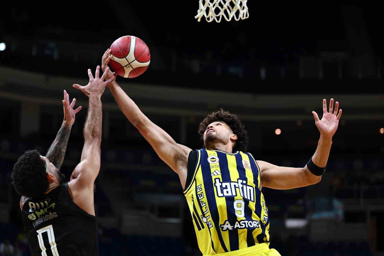 Basketbol Süper Ligi: Fenerbahçe, Körfez Basket'i 85-84'te Geçti