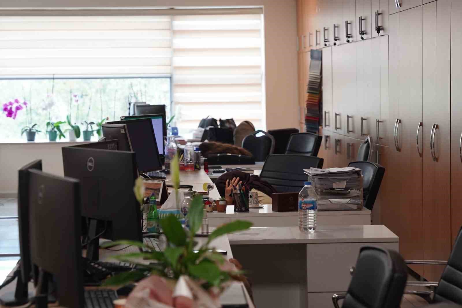 Tuzla Belediyesi, 17 Ağustos Depremi Anısına Kapsamlı Afet Tatbikatı Yaptı