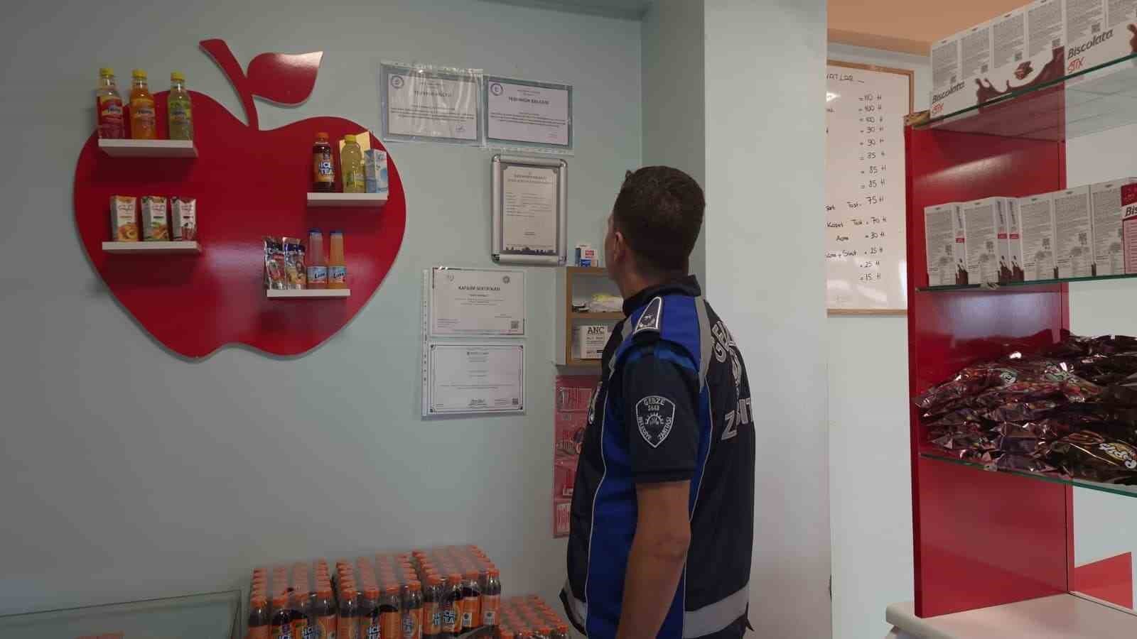 Gebze Okul Kantinlerinde Detaylı Denetim: Hijyen ve Etiketler Kontrol Edildi