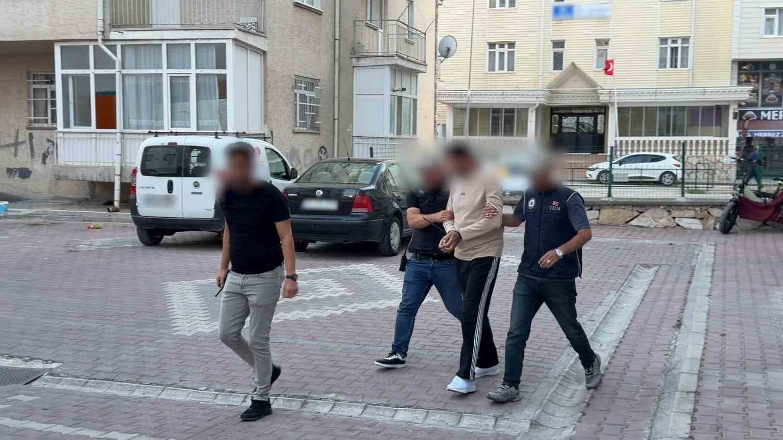 Interpol Tarafından Aranan Iraklı Şahıs Kırşehir'de Ele Geçirildi