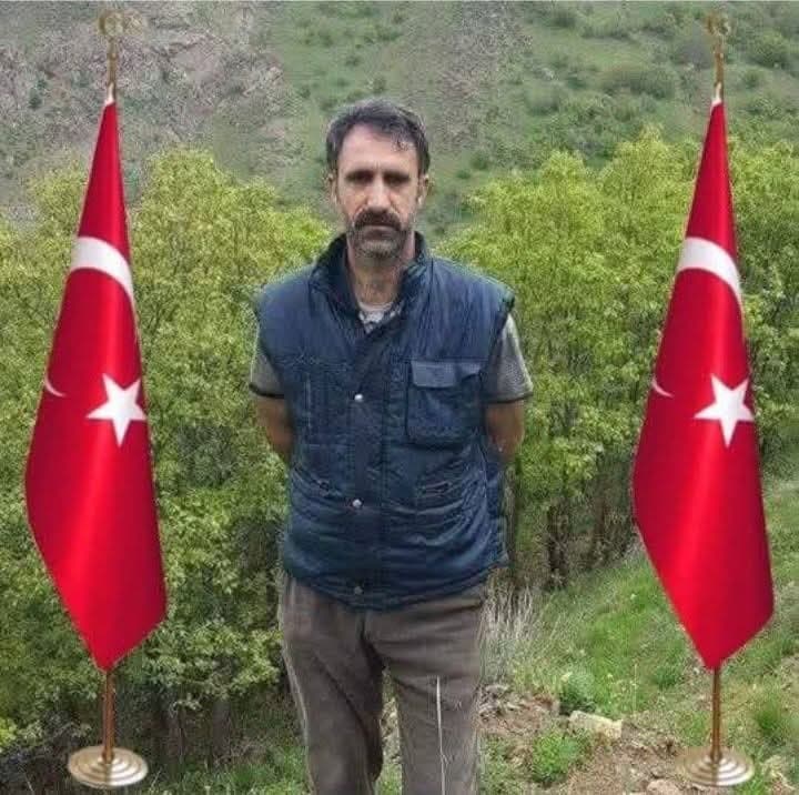 Düğün yolunda feci kaza: Otomobilin çarptığı amca öldü, yeğeni yaralandı