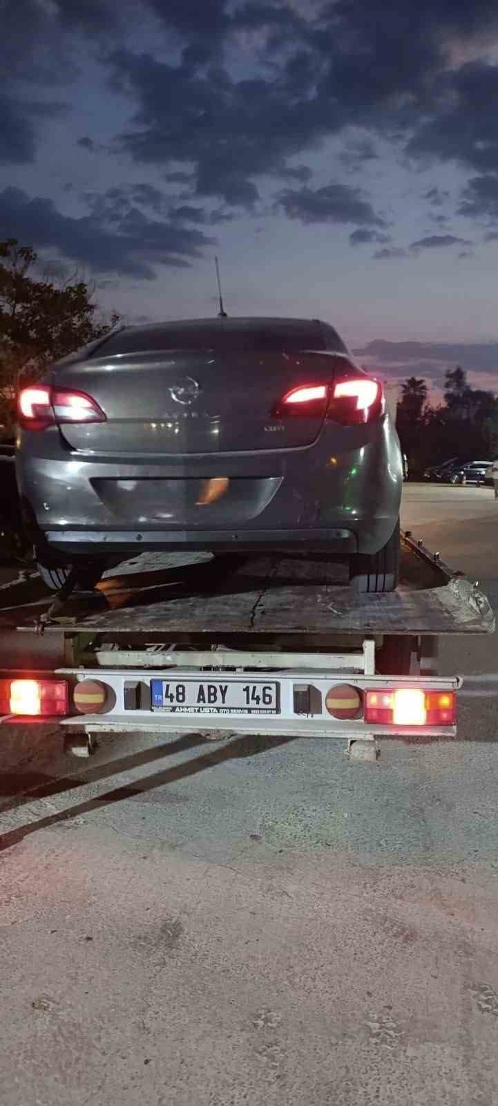 Bodrum'da Korsan Taşımacılığa Karşı Denetimler: 62 Araç Trafikten Men Edildi