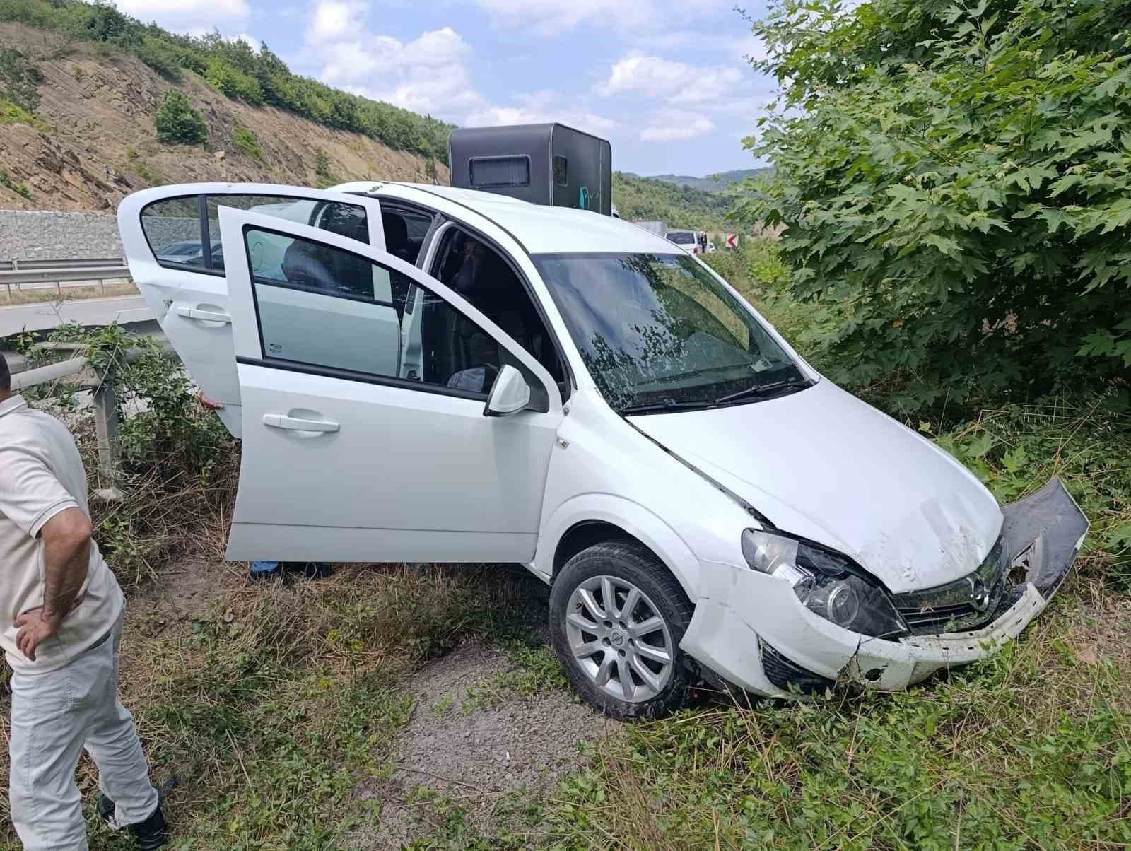 Kavak’ta Trafik Kazası: 5 Kişi Yaralandı